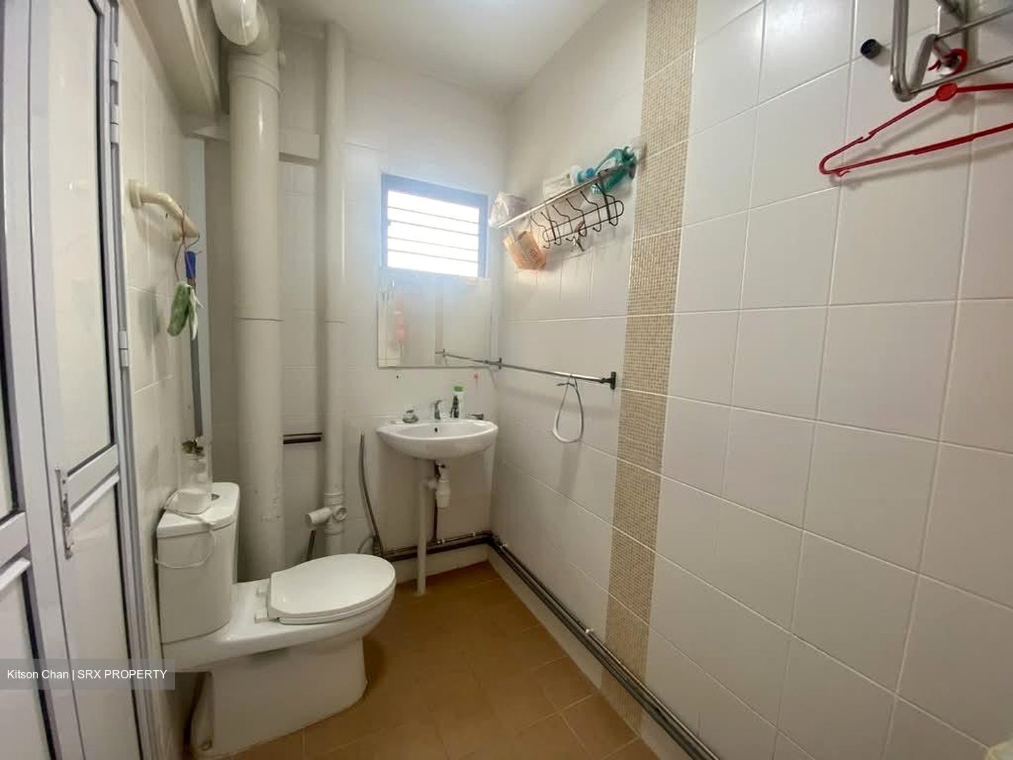 Blk 230 Hougang Avenue 1 (Hougang), HDB Executive #553621001